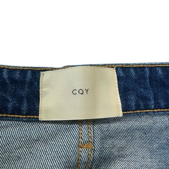 CQY Medium Wash Straight Leg Cut Jeans, 26 - Picture 6 of 11